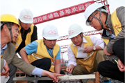 中國鐵建十八局集團二公司武九客專(zhuān)500米長(cháng)軌鋪設技術(shù)創(chuàng  )新側記