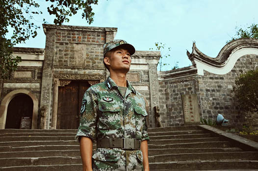 同濟大學(xué)測繪工程專(zhuān)業(yè)鄭玨鵬