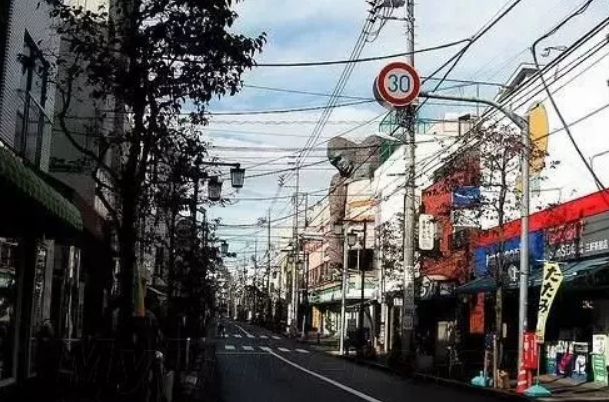 RTK電力勘測現場(chǎng)